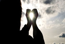 洪明甫：李刚仁将缺席与约旦比赛，他对于俱乐部也是重要球员.